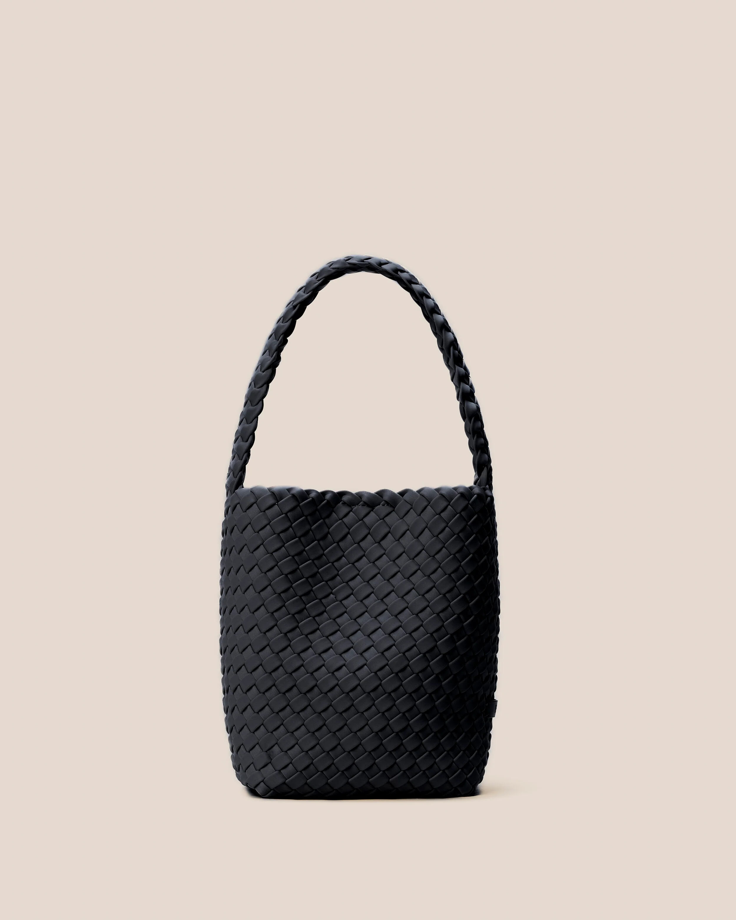 Nomad Small Hobo | Onyx