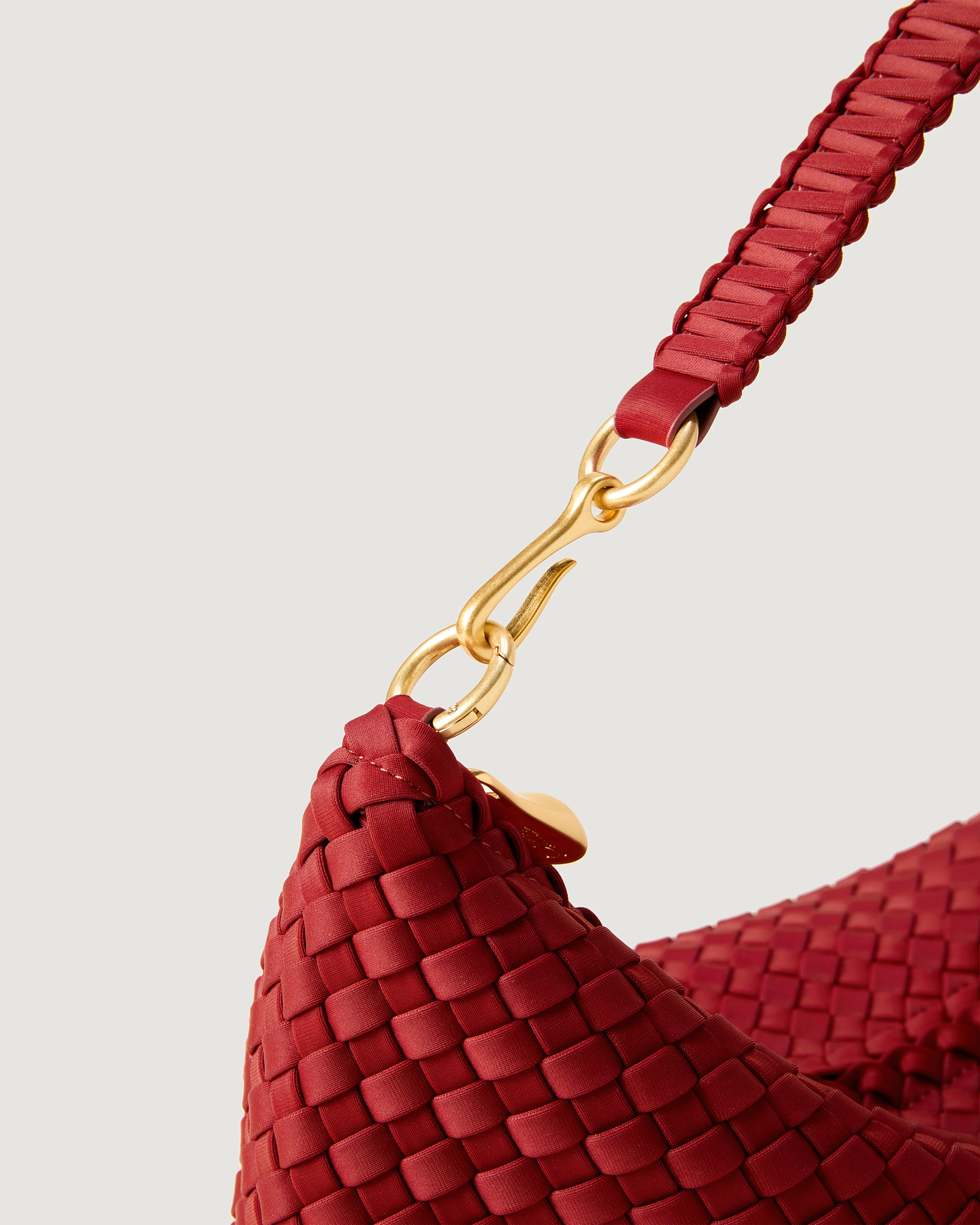 Porto Small Half-Moon Bag | Rosso - Image 3