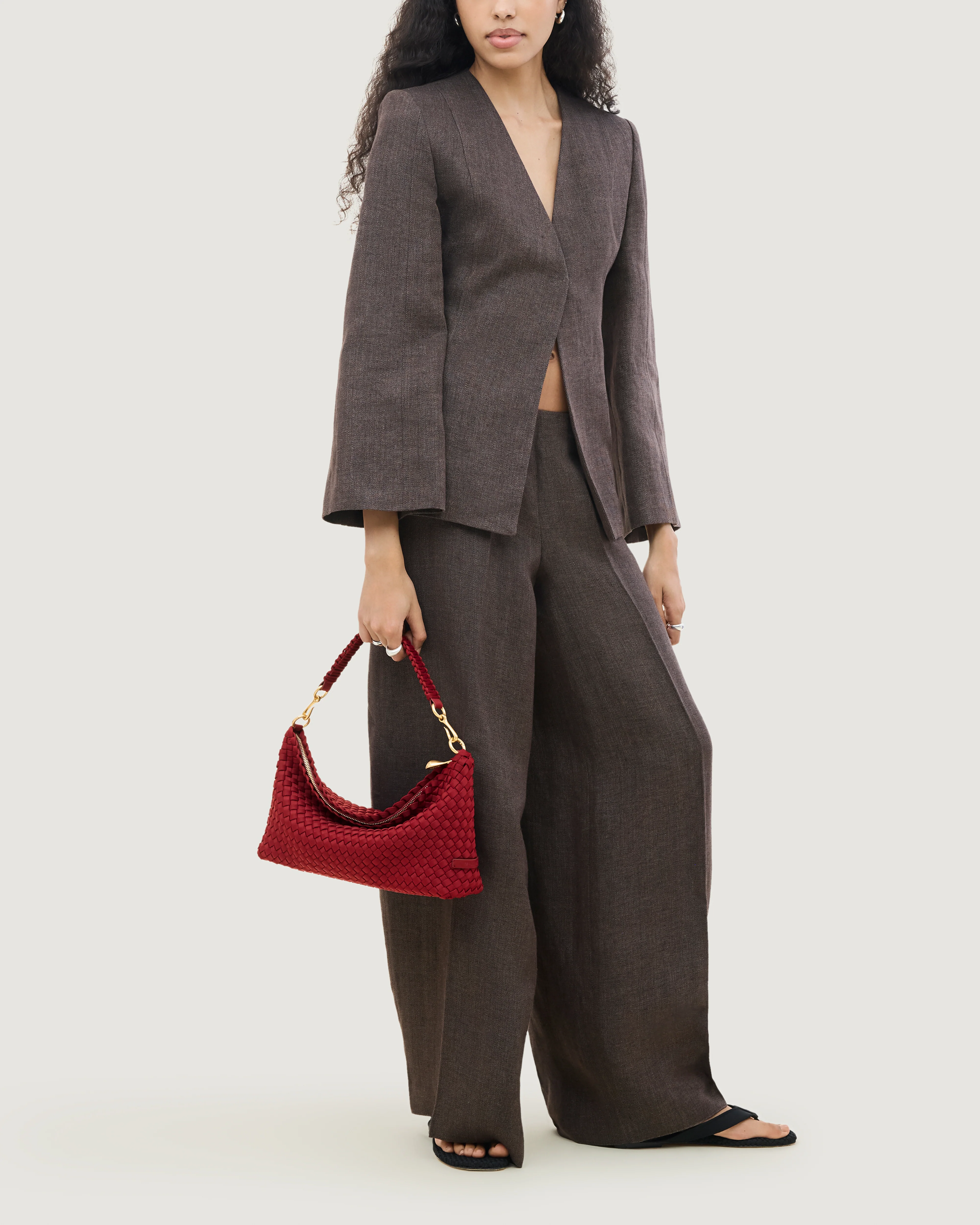 Porto Small Half-Moon Bag | Rosso - Image 6